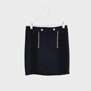T Alexander Wang Black Mini Skirt –  Lyocell Blend – Size 0- Capsule Closet